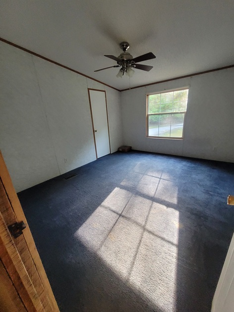 Gallery Photo 12